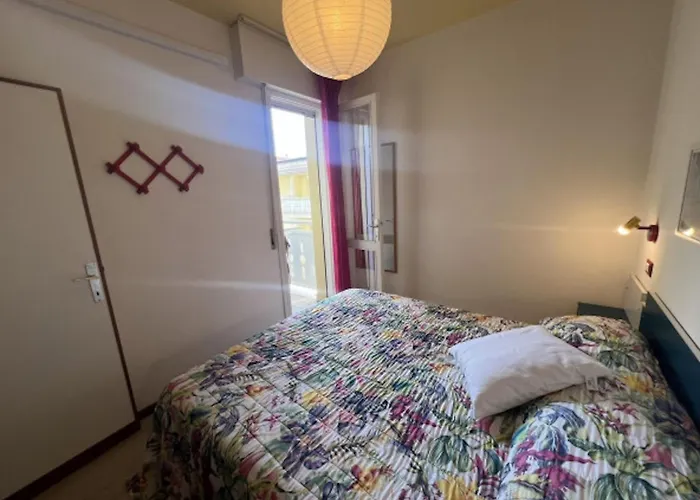 Beachfront With Sea View Apartmán Bibione