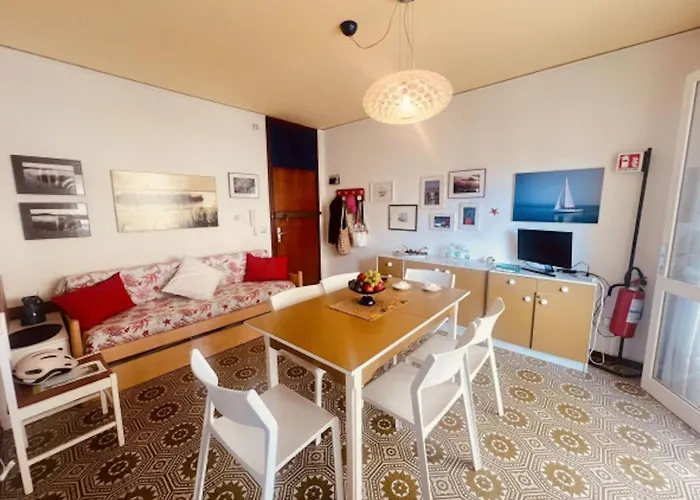 Beachfront With Sea View Апартаменты